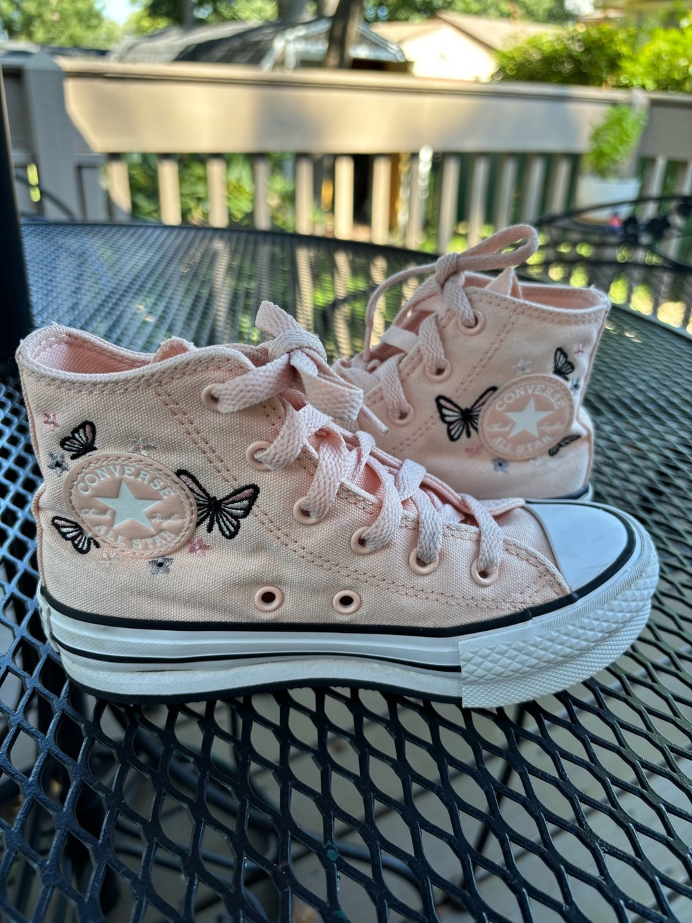 Kids Converse Soft Peach Butterfly High-Top Canvas Sneakers size 13